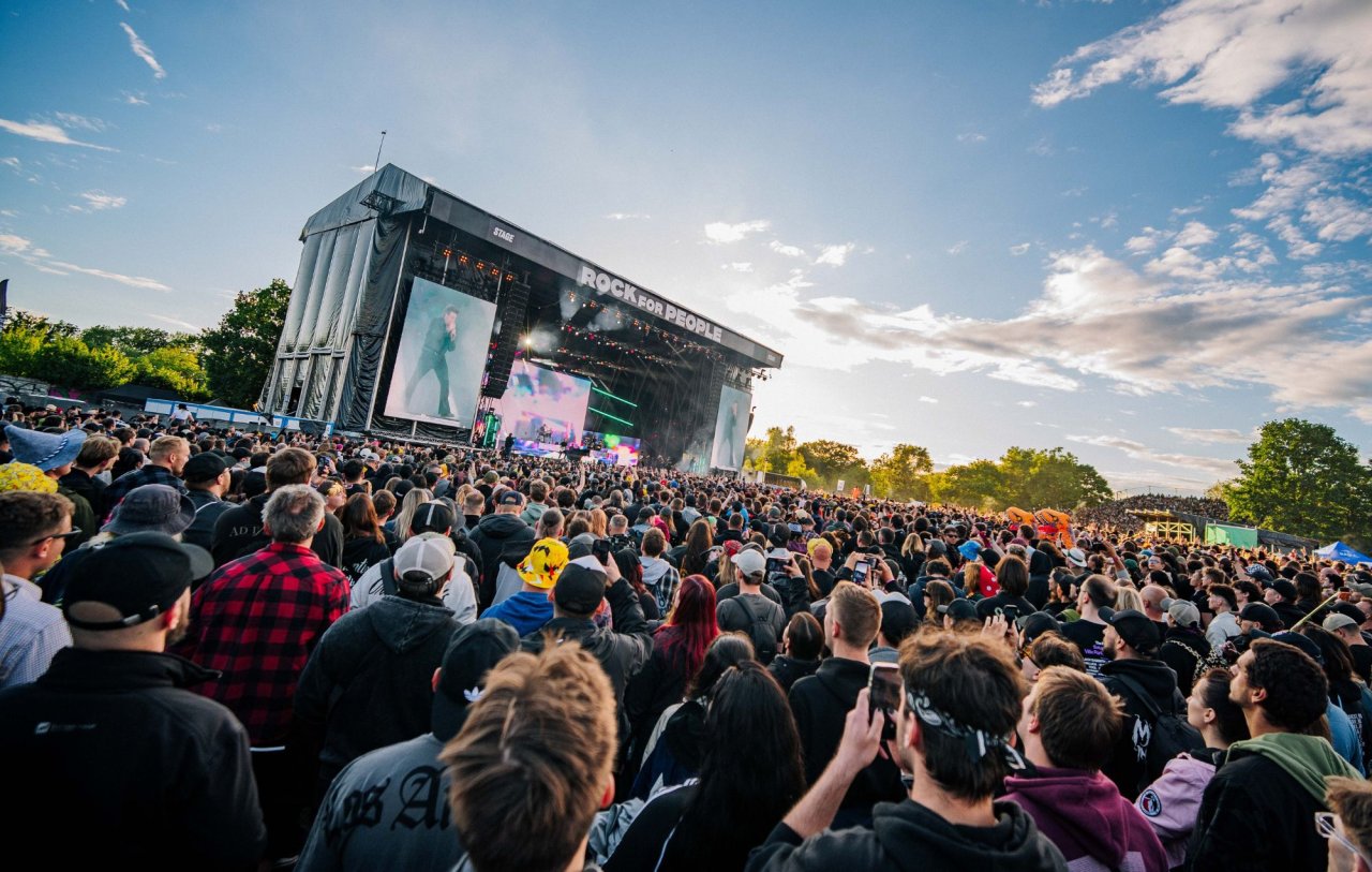 ¡Vuelven los grandes! Faith No More y Blink-182 al Rock For People 2027
